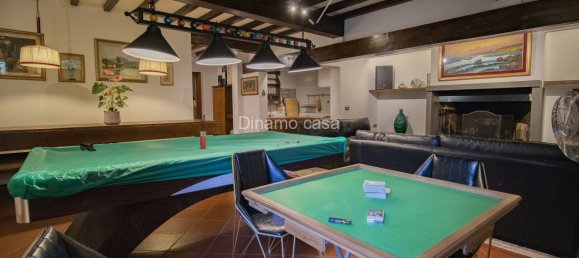 5 غرف نوم منزل في Prato, Italy رقم 304141 15