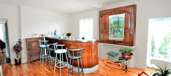 Casa de 4 dormitorios en Hadol, France No. 92799 12