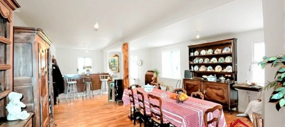 Casa de 4 dormitorios en Hadol, France No. 92799 13