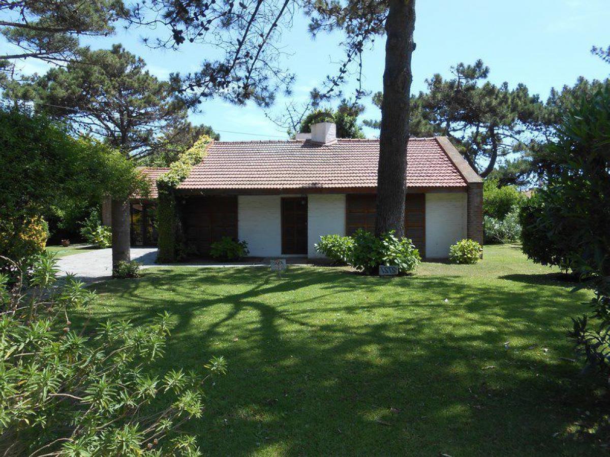 4 غرف نوم منزل في Mar del Plata, Argentina رقم 71512