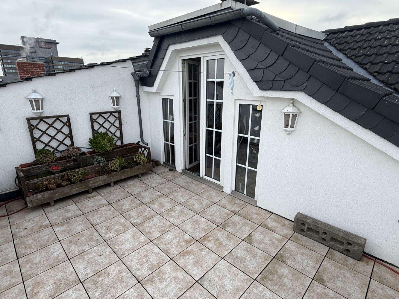 Дуплекс с 4 спальнями в Франкфурт на Майне, Германия № 53854