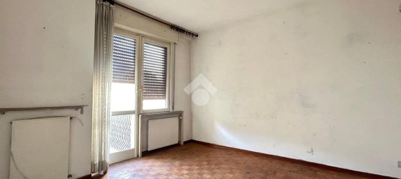 5 rooms Building in Fiorenzuola d'Arda, Italy No. 75461 30