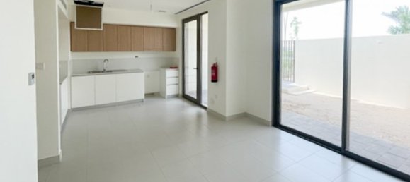 3 bedrooms Villa in Dubai South (Dubai World Central), UAE No. 3323 3