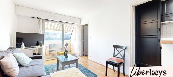 Квартира с 2 комнатами в Динар, Франция № 308929 2