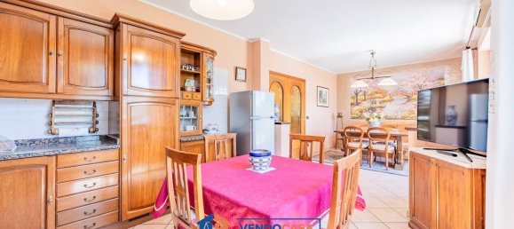 2 bedrooms Villa in Turin, Italy No. 265440 15