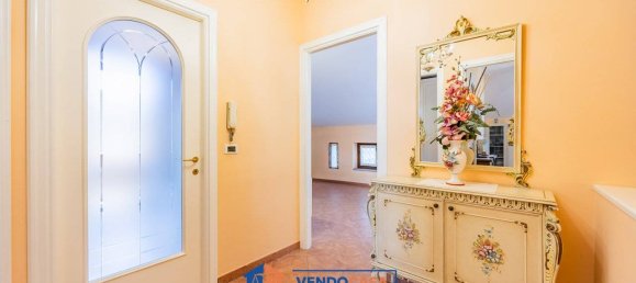 2 bedrooms Villa in Turin, Italy No. 265440 19