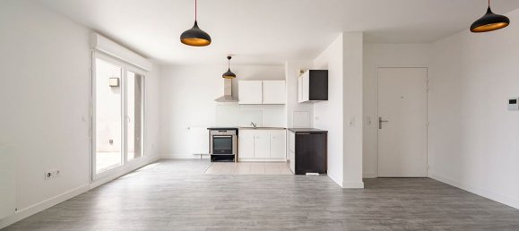 3 Schlafzimmer Wohnung in Bezons, France, Nr. 174805 5