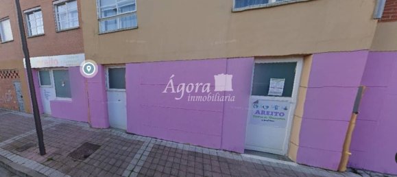 Gewerbliche Immobilie in Cisterniga, Spain 235m², Nr. 30114 2
