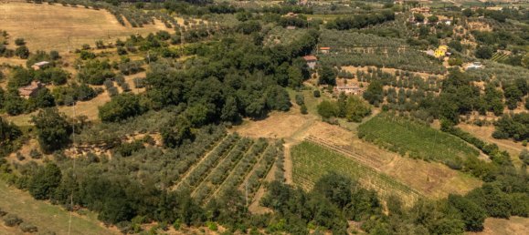 3 bedrooms House in Montepulciano, Italy No. 304993 10