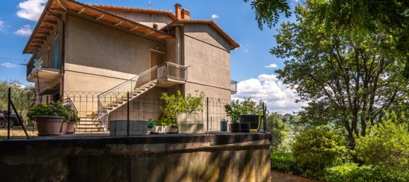 3 bedrooms House in Montepulciano, Italy No. 304993 7