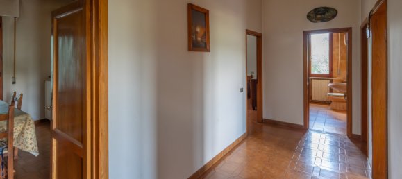 3 bedrooms House in Montepulciano, Italy No. 304993 17