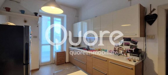2 bedrooms Apartment in Udine, Italy No. 376561 3