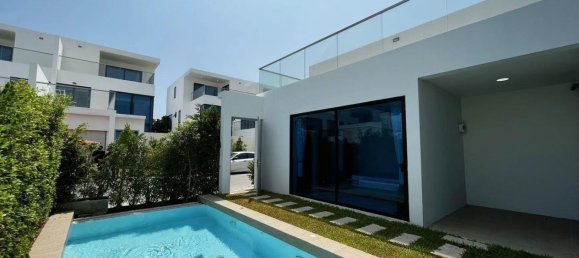 4 bedrooms Villa in Pattaya, Thailand No. 5175 6