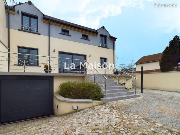 4 bedrooms House in Aulnay-sous-Bois, France No. 314665