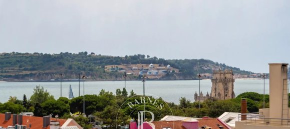 3 bedrooms Penthouse in Lisbon, Portugal No. 102104 2