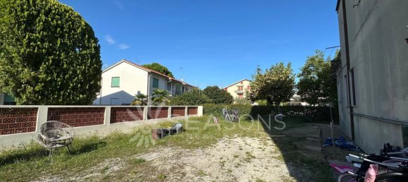 4 Schlafzimmer Wohnung in Cavallino-Treporti, Italy, Nr. 346272 33