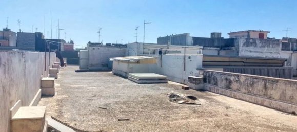 8 غرف نوم منزل ذو طابقين في Floridia, Italy رقم 359874 16