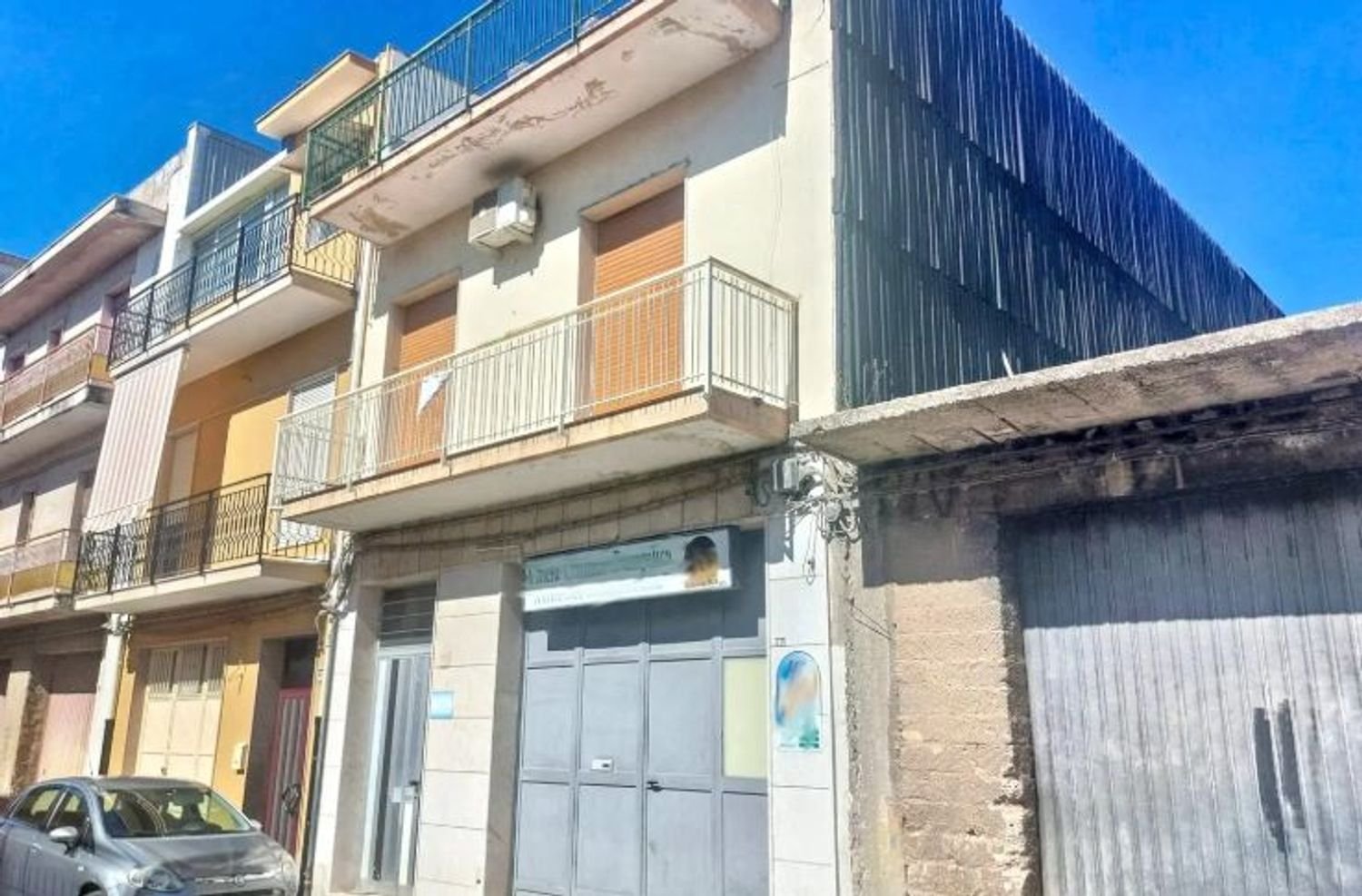 8 غرف نوم منزل ذو طابقين في Floridia, Italy رقم 359874