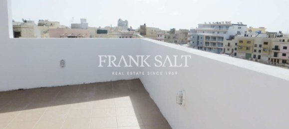 3 غرف نوم بانتهاوس في Zabbar, Malta رقم 6268 9