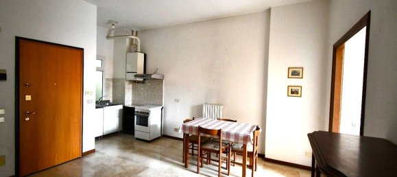 3 rooms Apartment in Chiavari, Italy No. 271860 3