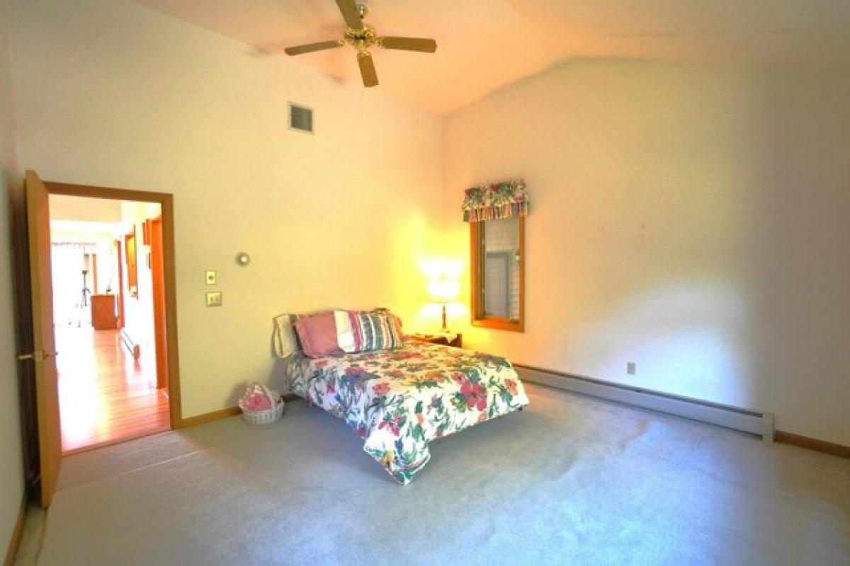 3 Schlafzimmer Haus in East Falmouth, USA, Nr. 410356