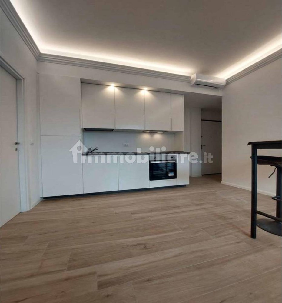 1 bedroom Apartment in Bologna, Italy No. 374830