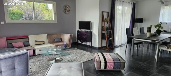 3 bedrooms House in Doubs, France No. 363952 3