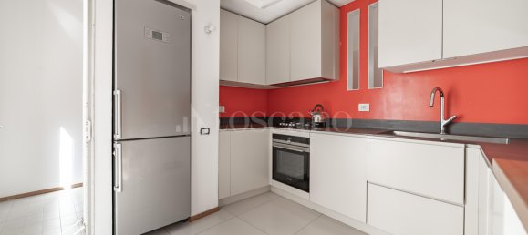 4 rooms Apartment in Milan, Italy No. 245225 3