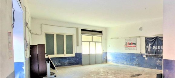 1 room Commercial property in Misterbianco, Italy No. 126084 3