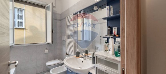 Apartamento de 5 habitaciónes en Trezzano Rosa, Italy No. 339113 7