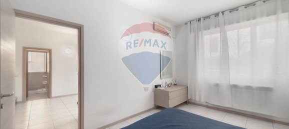 Apartamento de 5 habitaciónes en Trezzano Rosa, Italy No. 339113 10