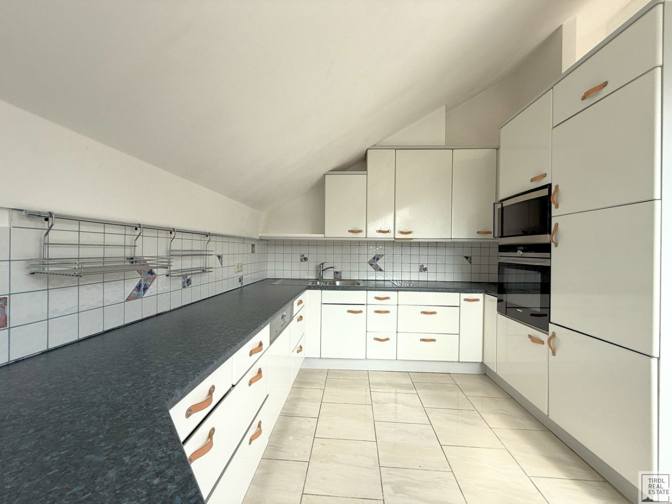 3 rooms Apartment in Volders, Austria No. 192292