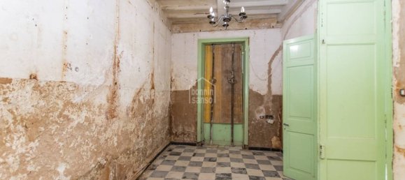 6 Schlafzimmer Stadthaus in Mahon, Spain, Nr. 5563 5