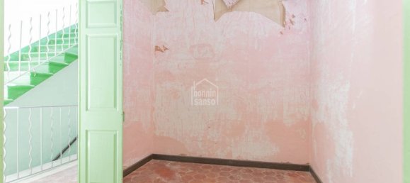 6 Schlafzimmer Stadthaus in Mahon, Spain, Nr. 5563 16