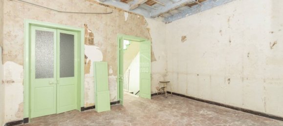 6 Schlafzimmer Stadthaus in Mahon, Spain, Nr. 5563 18