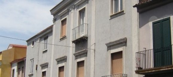 Duplex de 9 divisões em Sessa Aurunca, Italy N.º 145655 2