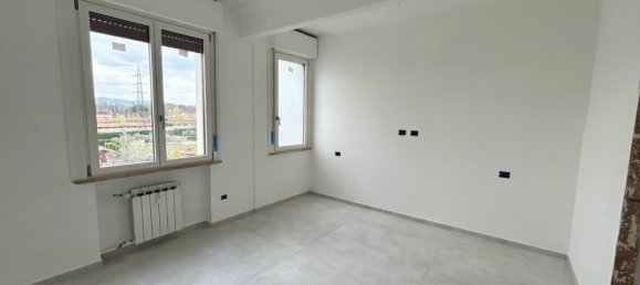 3 rooms Apartment in Florence, Italy No. 49005 25