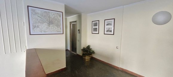 3 rooms Apartment in Florence, Italy No. 49005 28