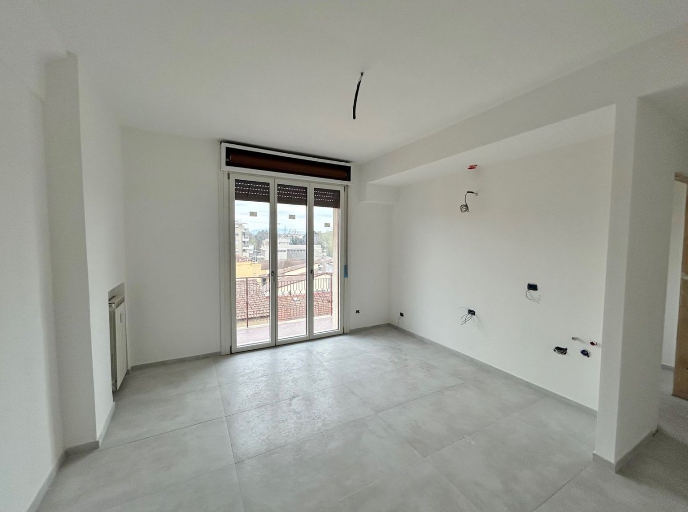 3 rooms Apartment in Florence, Italy No. 49005