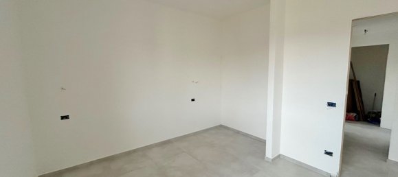 3 rooms Apartment in Florence, Italy No. 49005 20