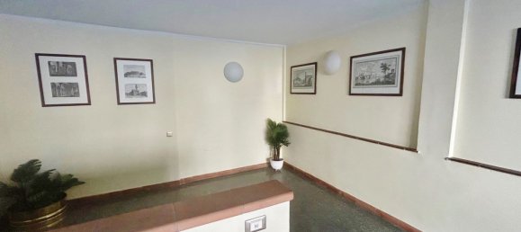 3 rooms Apartment in Florence, Italy No. 49005 29