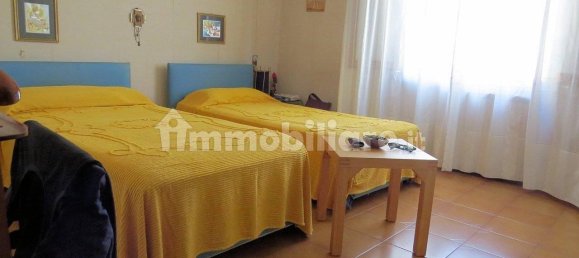 2 bedrooms Apartment in Massa, Italy No. 158491 8