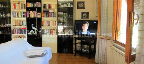 2 bedrooms Apartment in Massa, Italy No. 158491 5