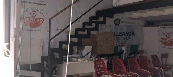 1 Schlafzimmer Gewerbliche Immobilie in Torre Annunziata, Italy, Nr. 174157 3