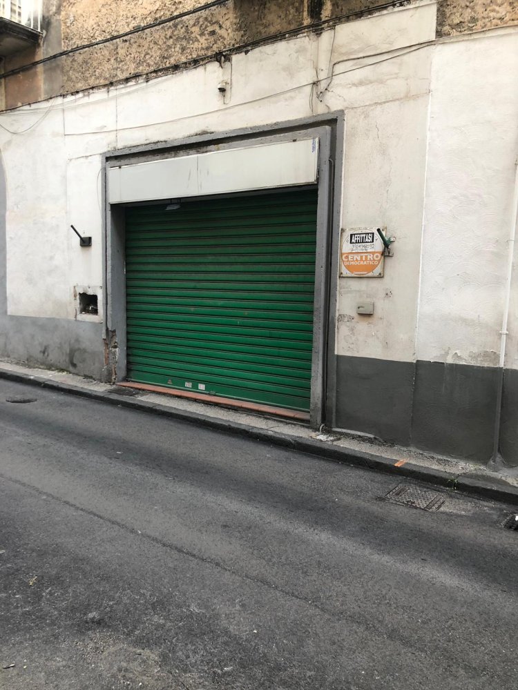 1 Schlafzimmer Gewerbliche Immobilie in Torre Annunziata, Italy, Nr. 174157