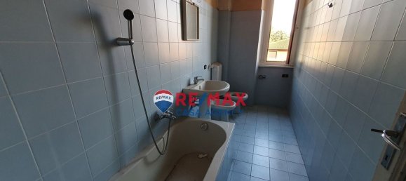 4-Zimmer Wohnung in Varese, Italy, Nr. 73733 6