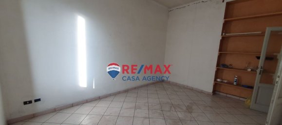 4-Zimmer Wohnung in Varese, Italy, Nr. 73733 9