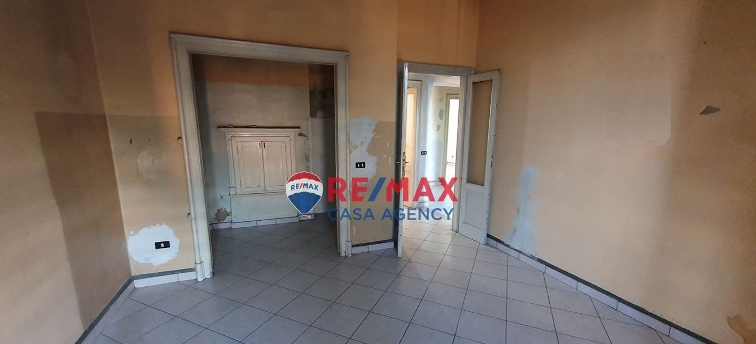 4-Zimmer Wohnung in Varese, Italy, Nr. 73733