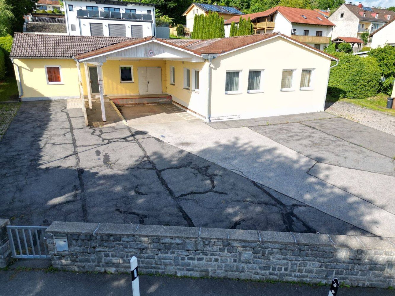  Warehouse in Freyung-Grafenau, Germany No. 353534