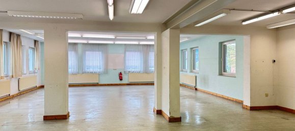 Warehouse in Freyung-Grafenau, Germany No. 353534 3